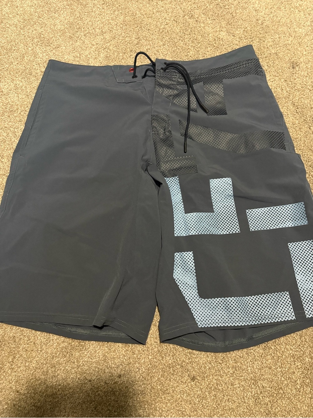 Men's Reebok Crossfit Gray Graphic training shorts. Size M